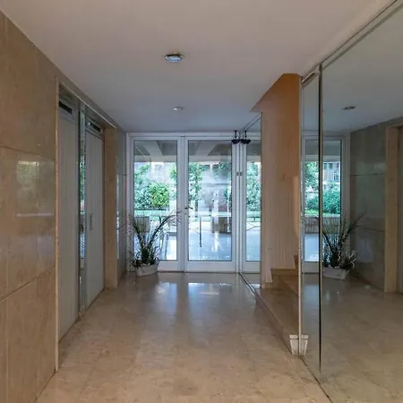 Four Seasons Sea View